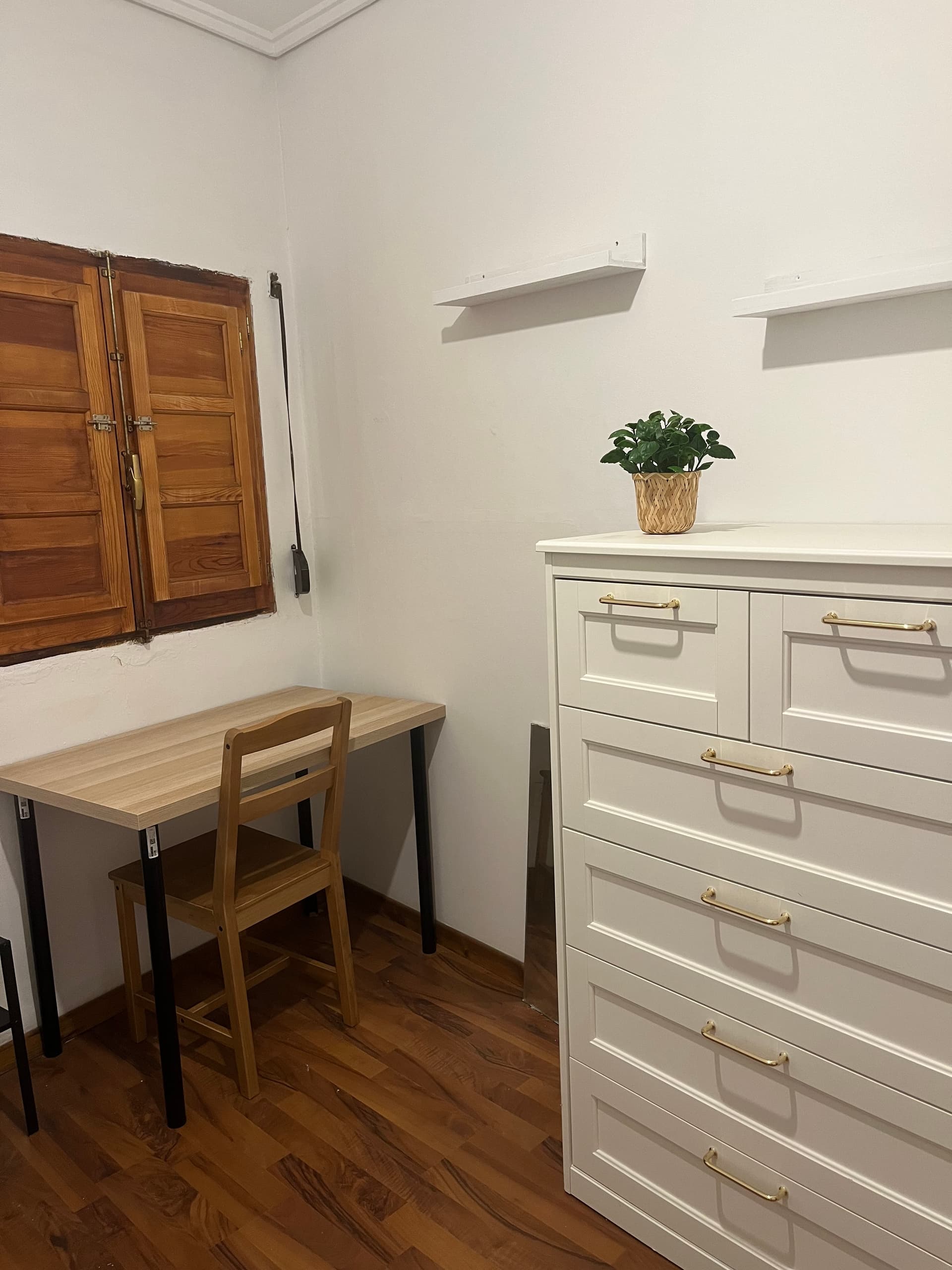 🏠 HABITACIÓN EN ALQUILER – XIRIVELLA a 5 min del Hospital G