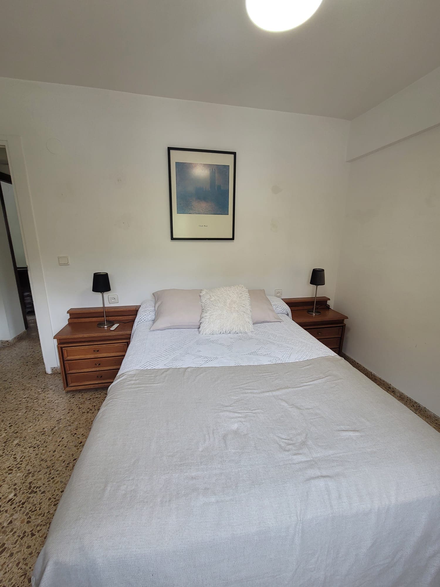 Habitación privada cerca del Hospital Provincial